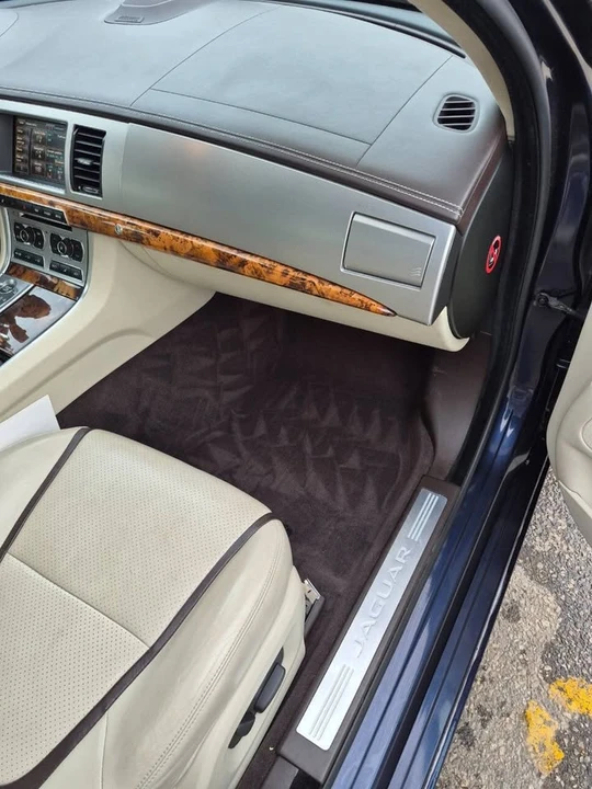 2015 Jaguar X250 XF - Image 10 of 12