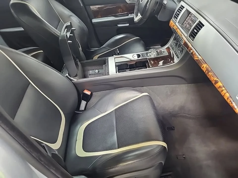 2015 Jaguar X250 XF - Image 14 of 17