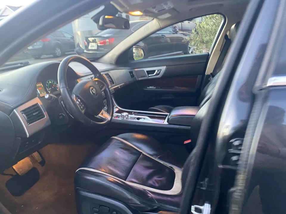 2015 Jaguar X250 XFR - Image 2 of 15