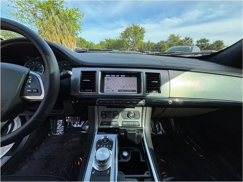 2015 Jaguar X250 XF - Image 11 of 20