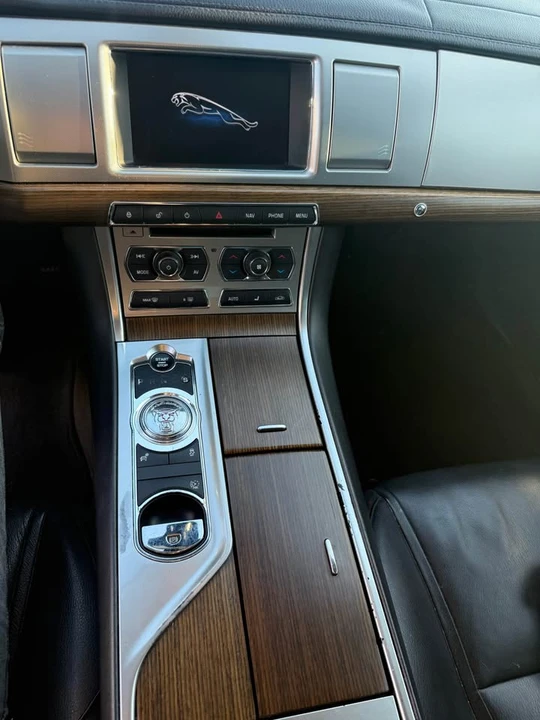 2015 Jaguar X250 XF - Image 11 of 15