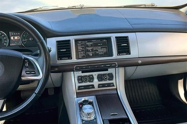 2015 Jaguar X250 XF - Image 6 of 20