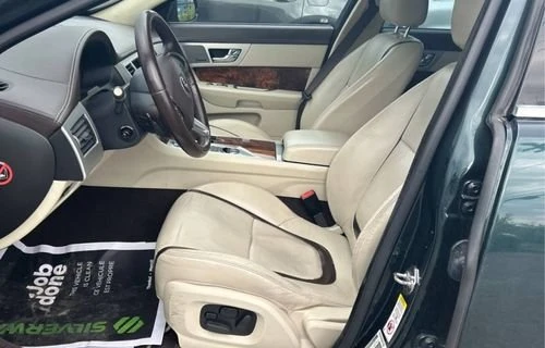 2015 Jaguar X250 XF - Image 7 of 10