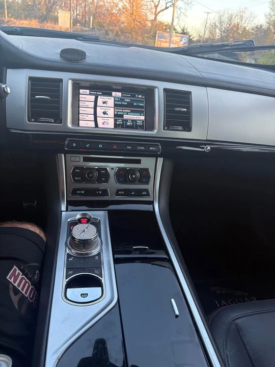 2015 Jaguar X250 XF - Image 9 of 10