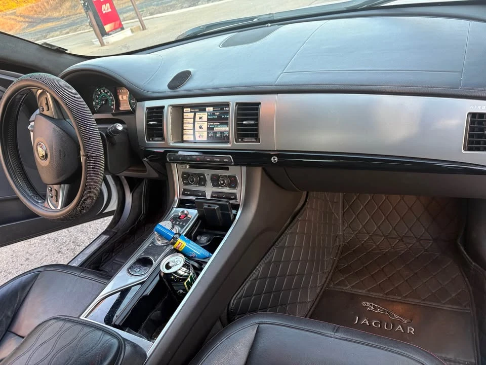 2015 Jaguar X250 XF - Image 3 of 10