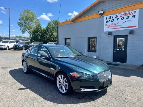2015 Jaguar XF Luxury Sedan