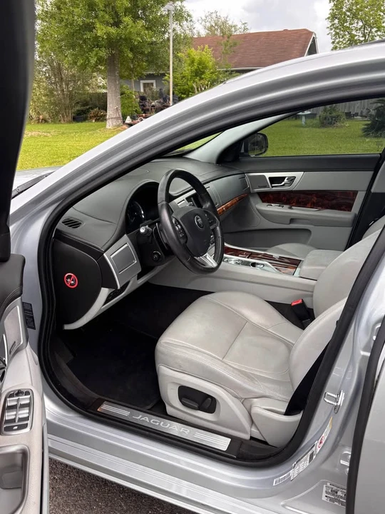 2015 Jaguar X250 XF - Image 8 of 14