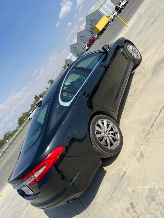 2015 Jaguar X250 XF - Image 4 of 8