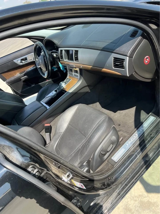 2015 Jaguar X250 XF - Image 6 of 8