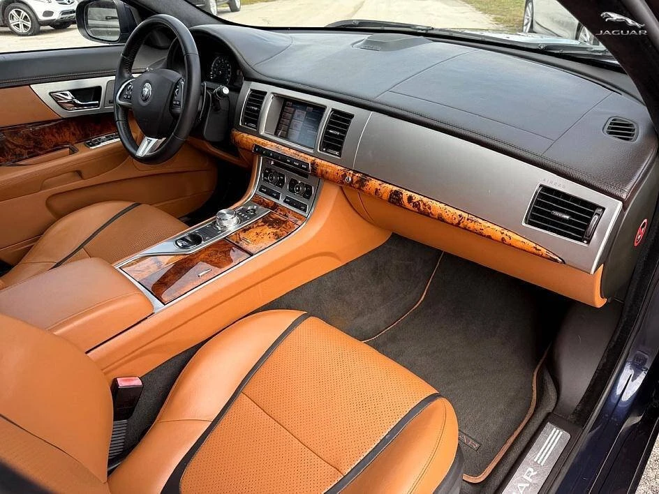 2015 Jaguar X250 XF - Image 9 of 20