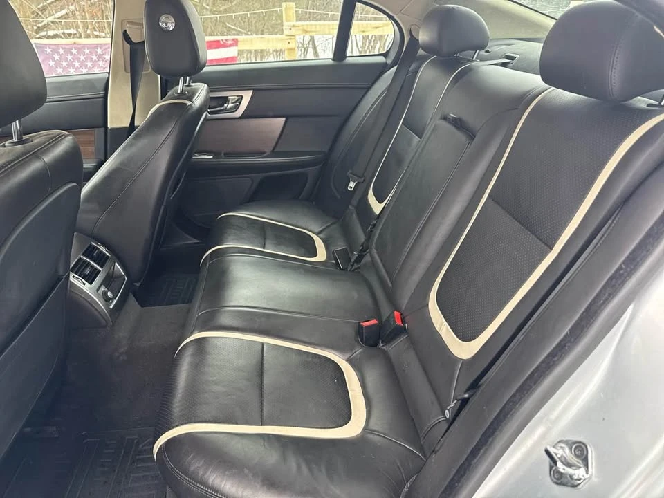 2015 Jaguar X250 XF - Image 9 of 20