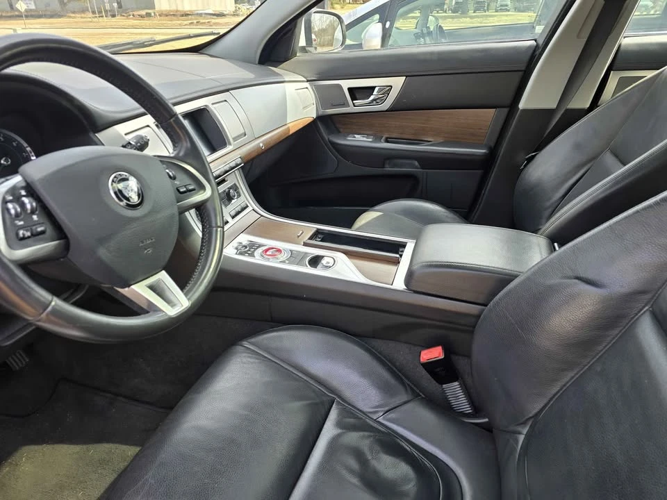 2015 Jaguar X250 XF - Image 8 of 9