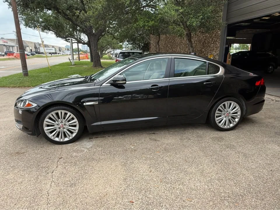2015 Jaguar X250 XF - Image 2 of 19
