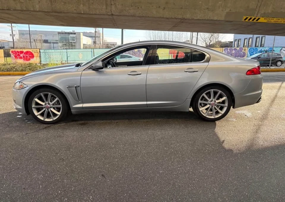2015 Jaguar X250 XF - Image 8 of 14