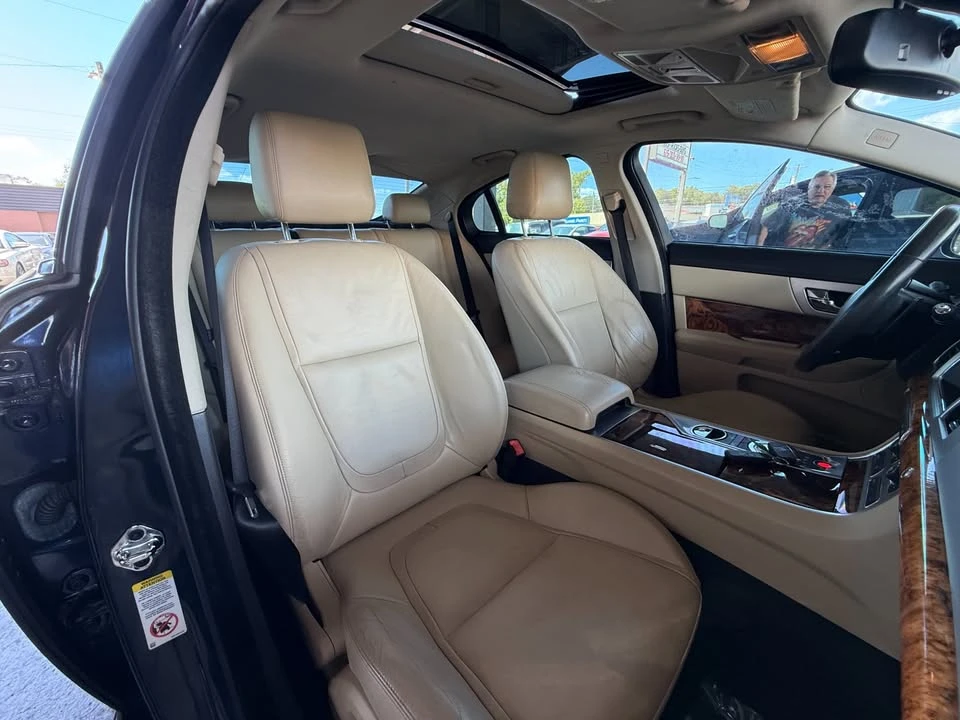 2015 Jaguar X250 XF - Image 11 of 20