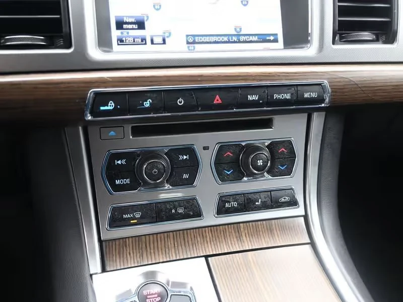 2015 Jaguar X250 XF - Image 10 of 15