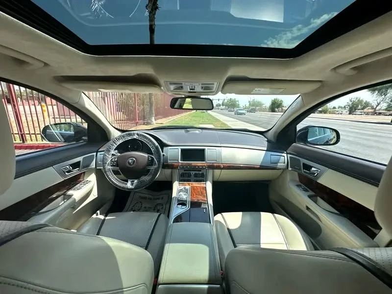 2015 Jaguar X250 XF - Image 8 of 10