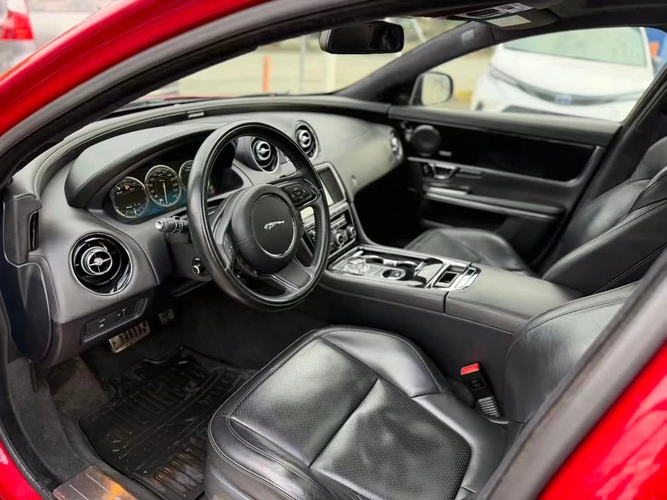 2015 Jaguar X351 XJ - Image 9 of 20
