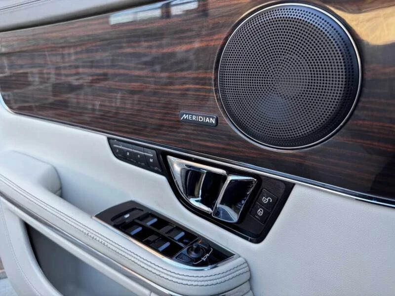 2015 Jaguar X351 XJ - Image 11 of 15