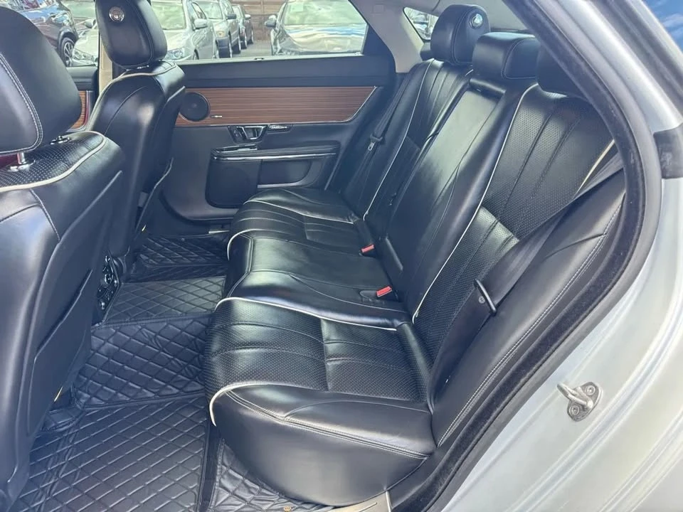 2015 Jaguar X351 XJ - Image 15 of 20