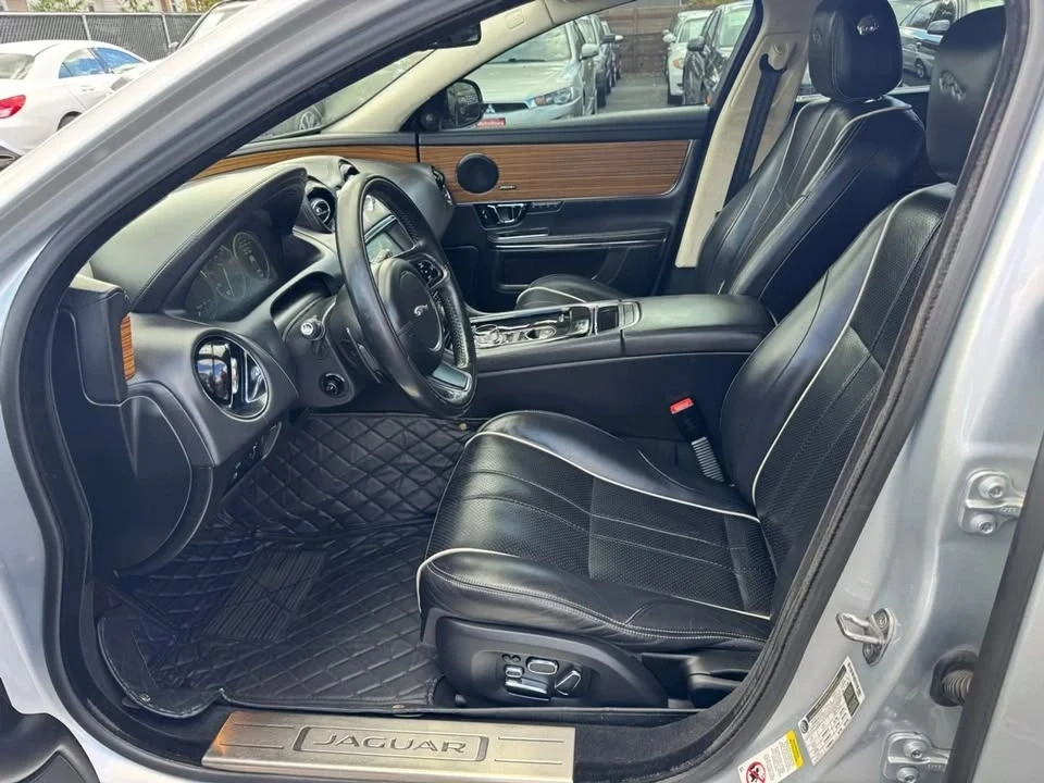 2015 Jaguar X351 XJ - Image 13 of 20