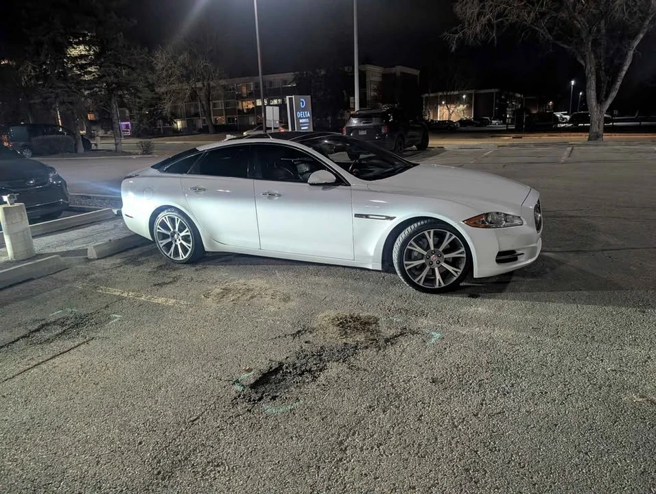2015 Jaguar X351 XJ - Image 2 of 5