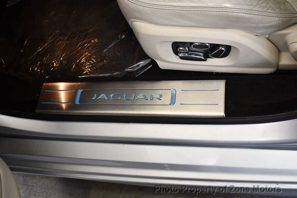 2015 Jaguar X351 XJ - Image 8 of 20