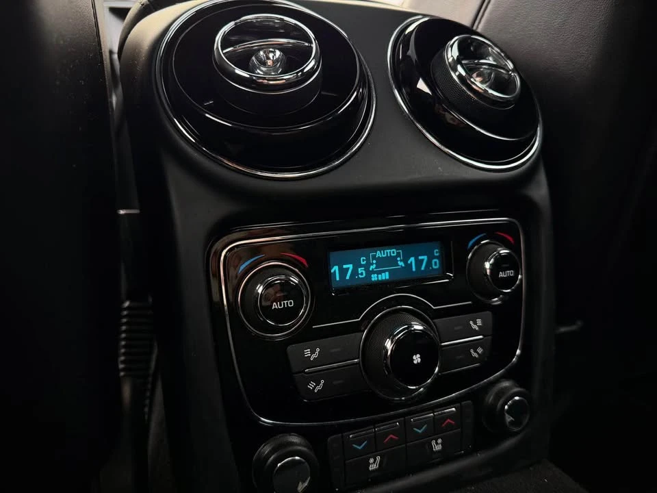2015 Jaguar X351 XJ - Image 11 of 14