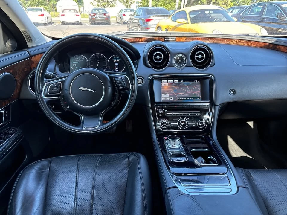 2015 Jaguar X351 XJ - Image 8 of 20