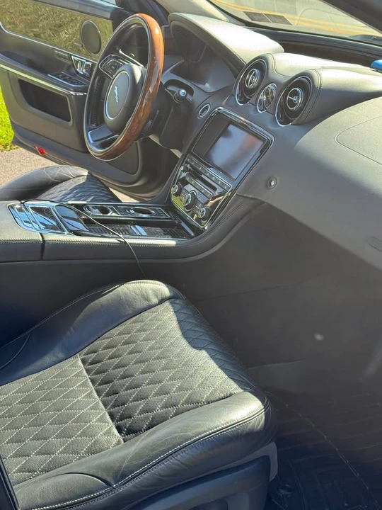 2015 Jaguar X351 XJ - Image 10 of 20