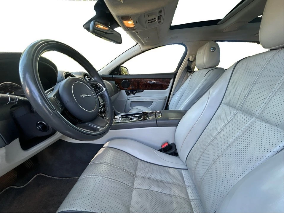 2015 Jaguar X351 XJ - Image 9 of 20