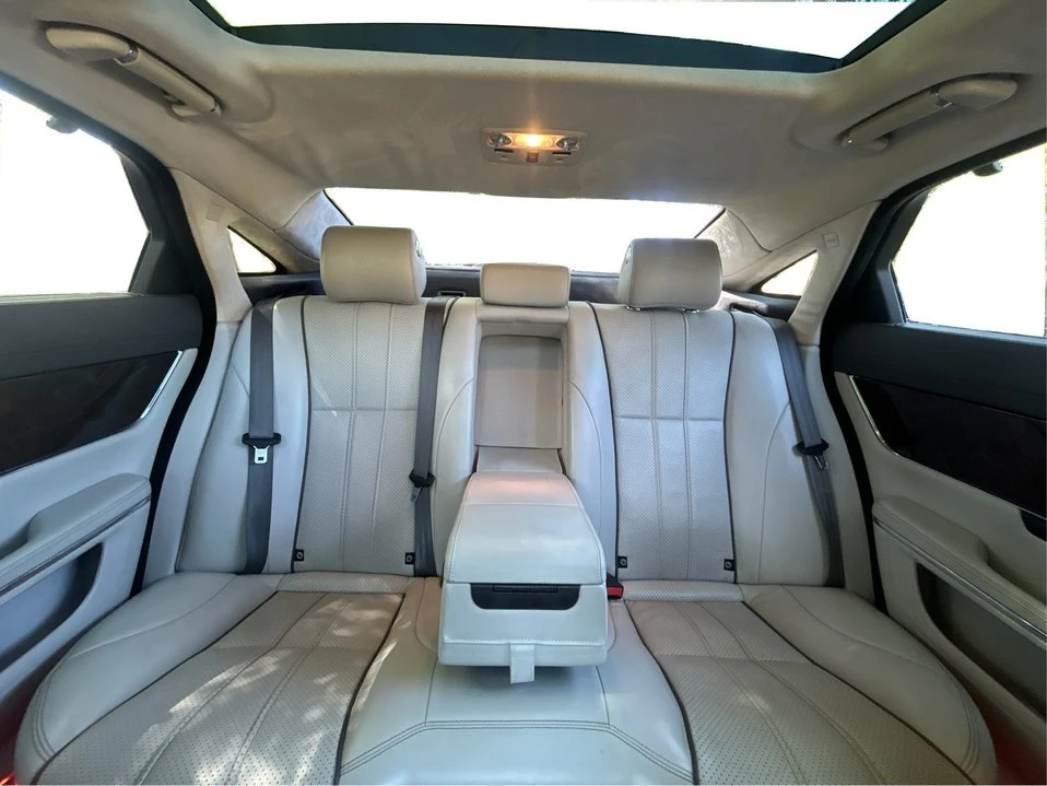 2015 Jaguar X351 XJ - Image 14 of 20