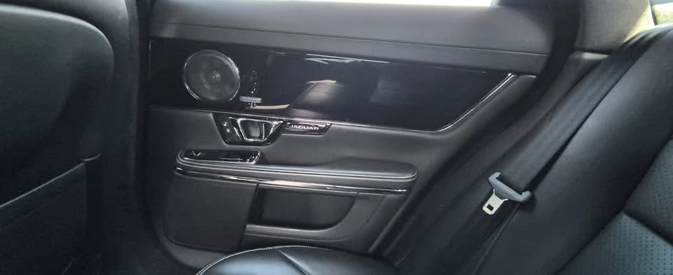 2015 Jaguar X351 XJR - Image 11 of 20