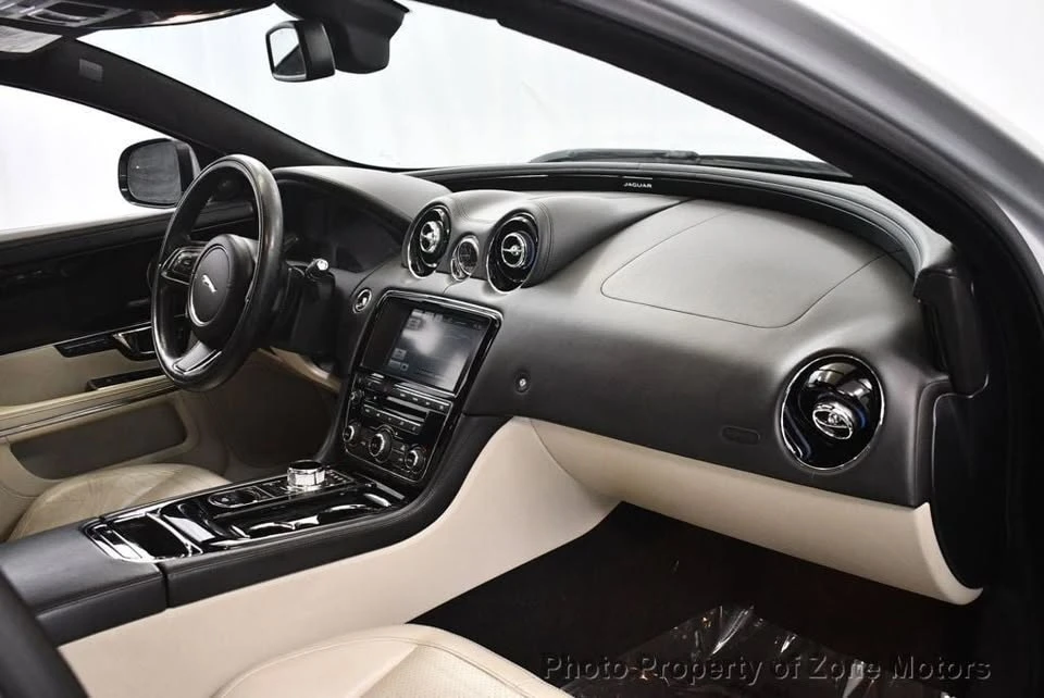 2015 Jaguar X351 XJ - Image 11 of 20