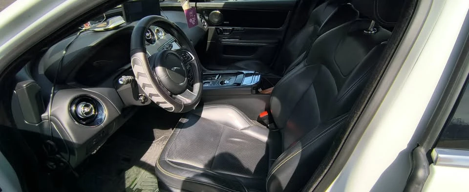 2015 Jaguar X351 XJR - Image 13 of 20