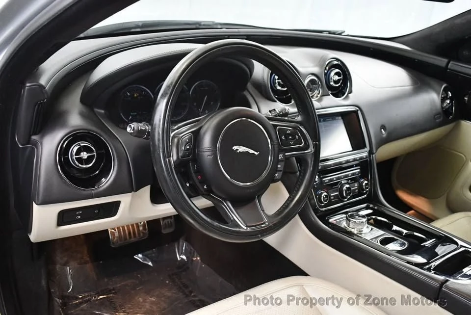 2015 Jaguar X351 XJ - Image 5 of 20