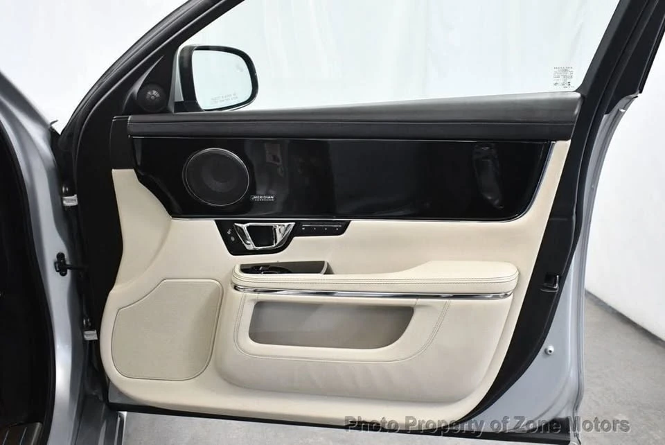 2015 Jaguar X351 XJ - Image 13 of 20