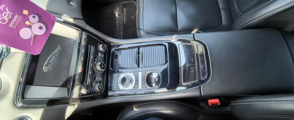 2015 Jaguar X351 XJR - Image 14 of 20