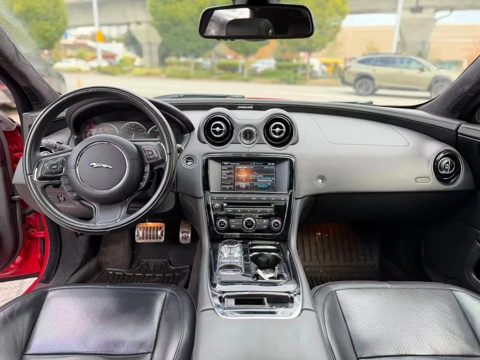 2015 Jaguar X351 XJ - Image 7 of 19