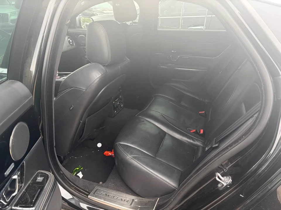 2015 Jaguar X351 XJ - Image 5 of 6