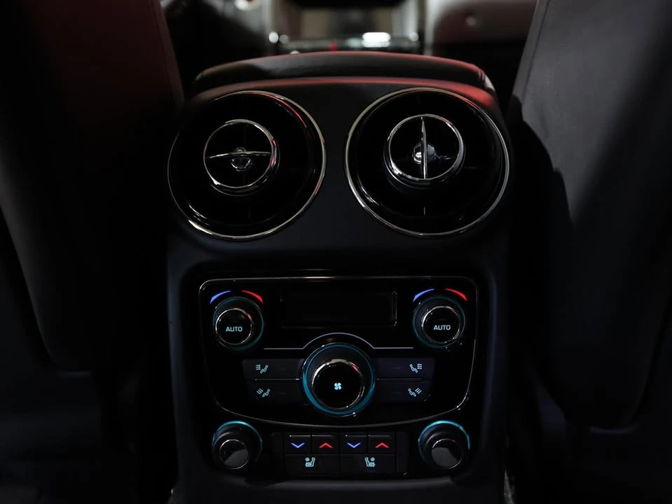 2015 Jaguar X351 XJ - Image 13 of 18