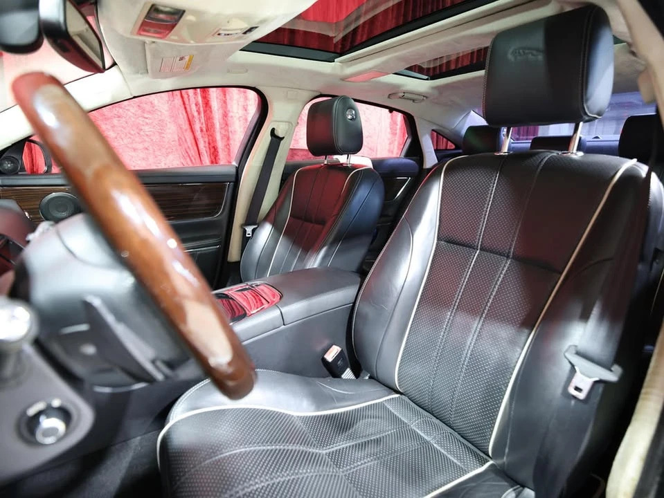 2015 Jaguar X351 XJ - Image 11 of 18