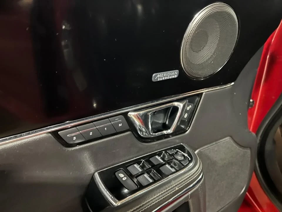 2015 Jaguar X351 XJ - Image 12 of 15