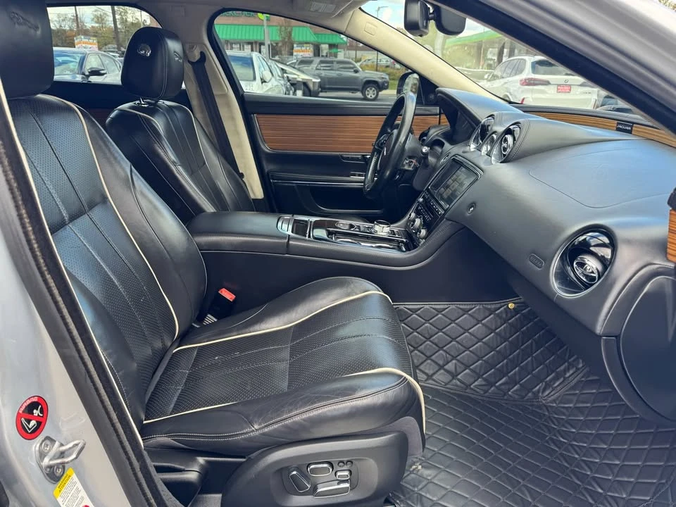 2015 Jaguar X351 XJ - Image 14 of 17