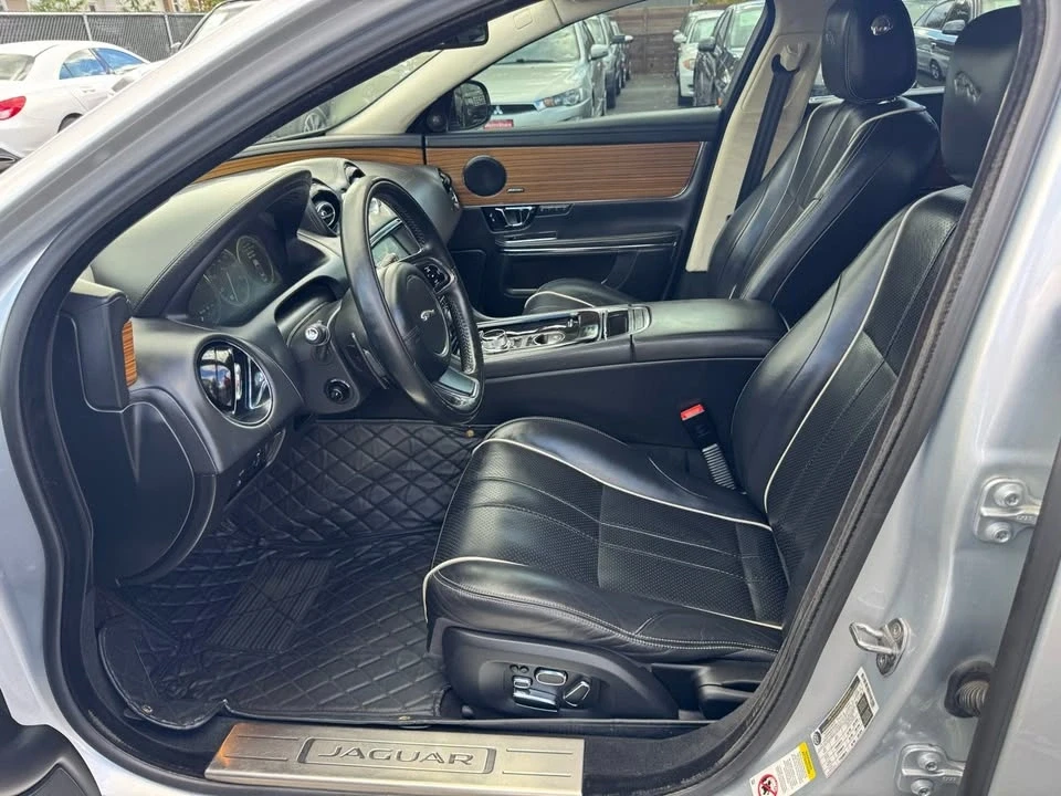 2015 Jaguar X351 XJ - Image 13 of 20
