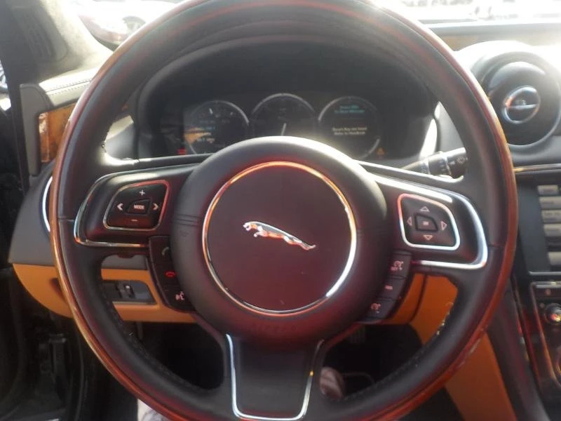 2015 Jaguar X351 XJ - Image 11 of 15