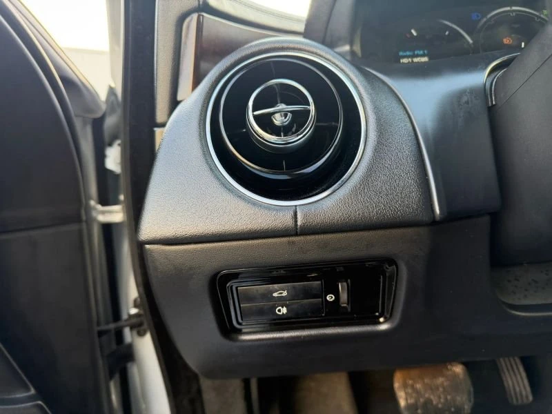 2015 Jaguar X351 XJ - Image 17 of 20