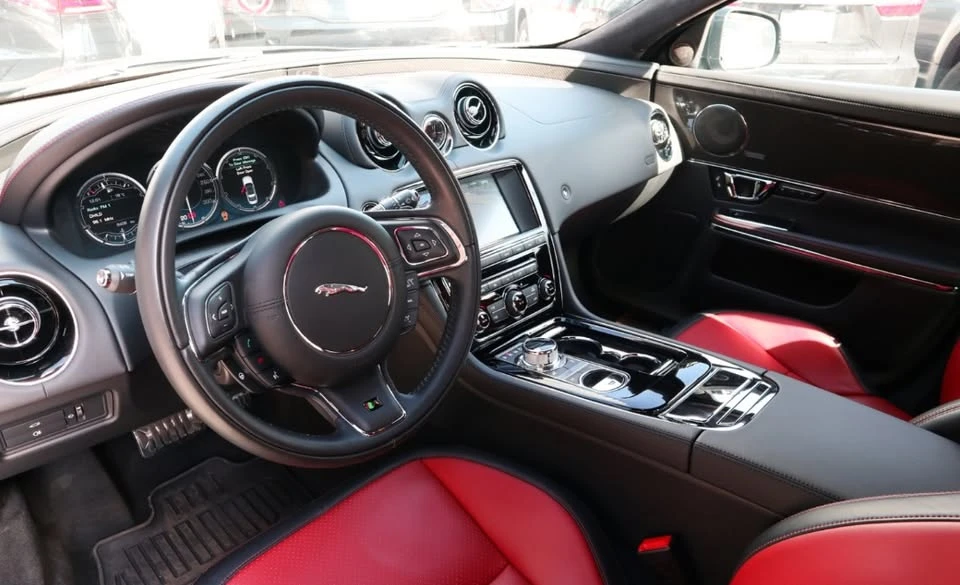 2015 Jaguar X351 XJR - Image 3 of 3