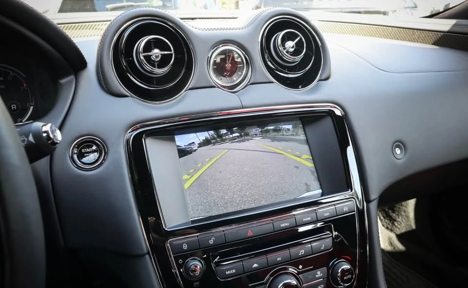 2015 Jaguar X351 XJR - Image 9 of 11