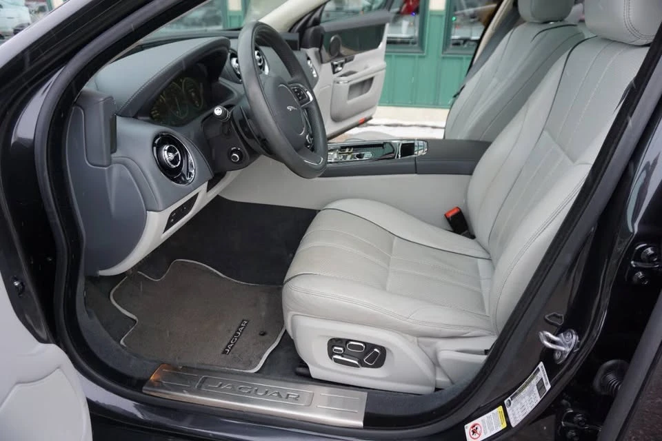 2015 Jaguar X351 XJ - Image 11 of 20